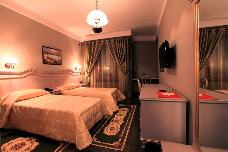 Victoria Hotell Tirana