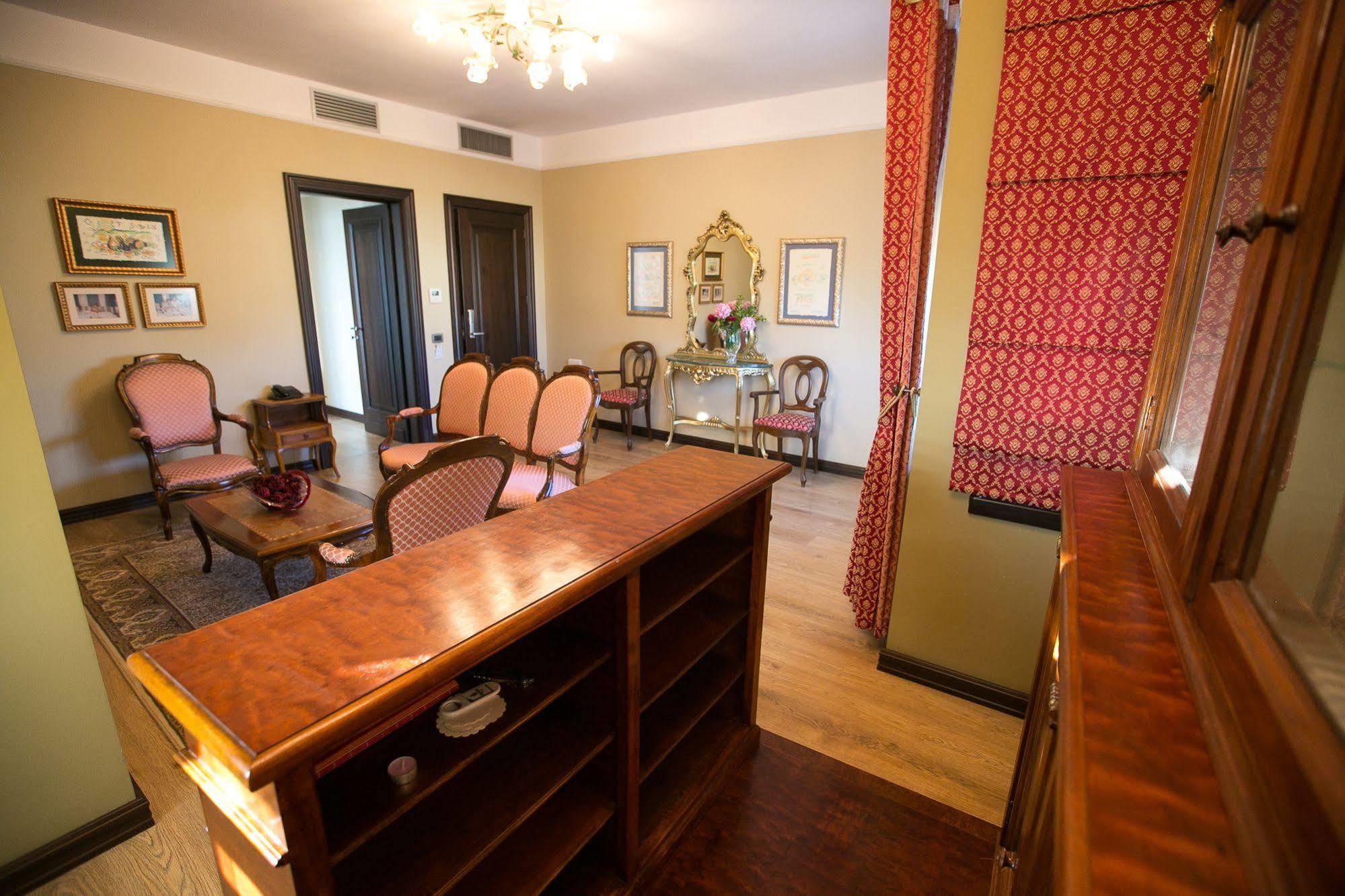 Hotel Victoria Tirana